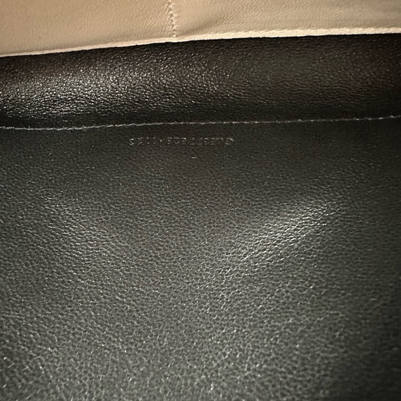 CLASSIC CASSANDRE CHAIN WALLET IN GRAIN DE POUDRE LEATHER - Picture 5 of 9